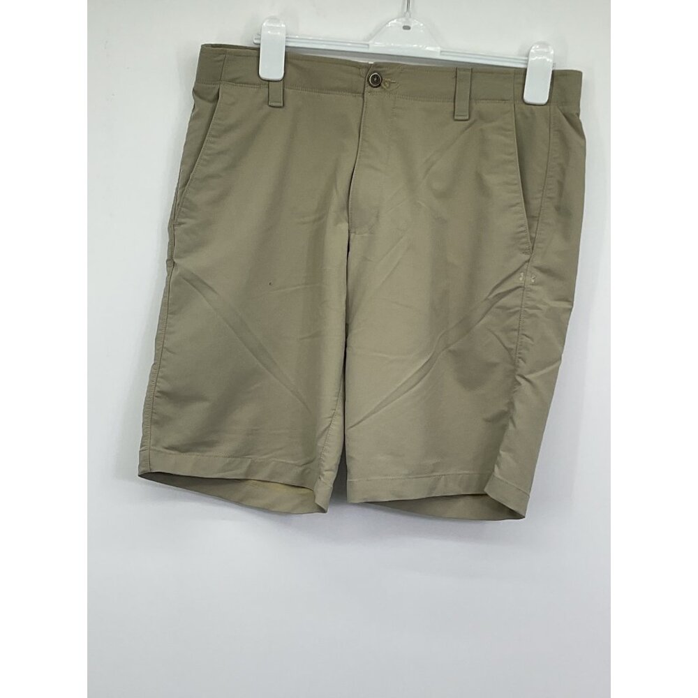 Under Armour Mens HeatGear Khaki Shorts Size 36 Loose Fit